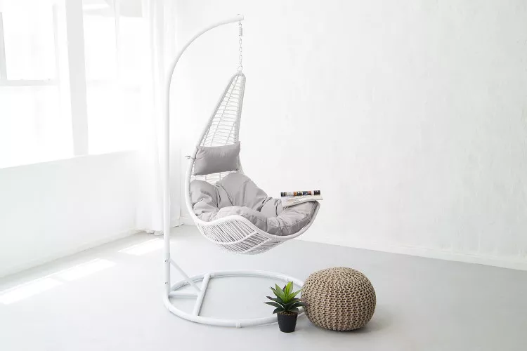 Lucia Hanging Chair - White Hanging Chairs - 1