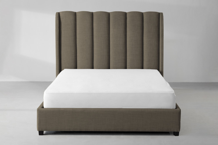 Corina Bed Collection Cielo