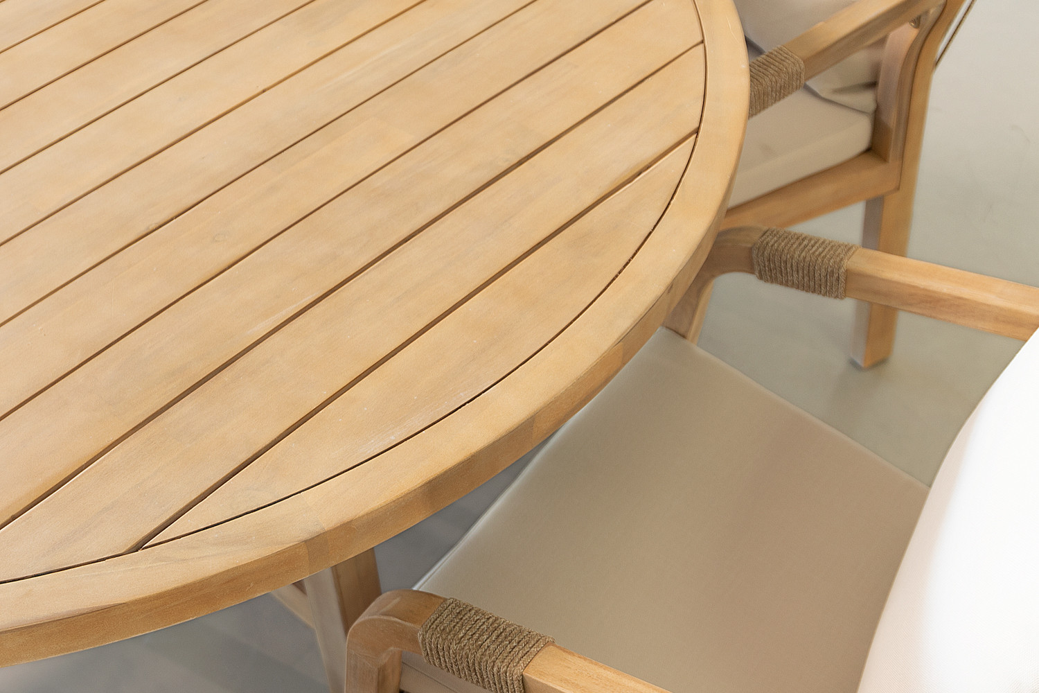 Luciana Round 6 Seater Patio Dining Set Cielo