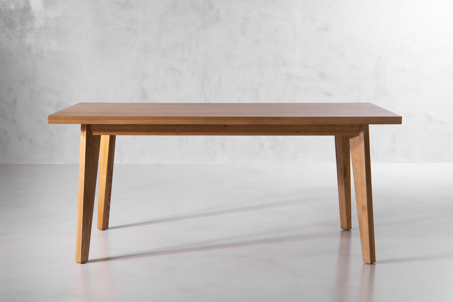 Maryland Dining Table 1.8m Cielo