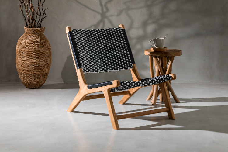 Kuta Chair - Black & White Living Room Furniture