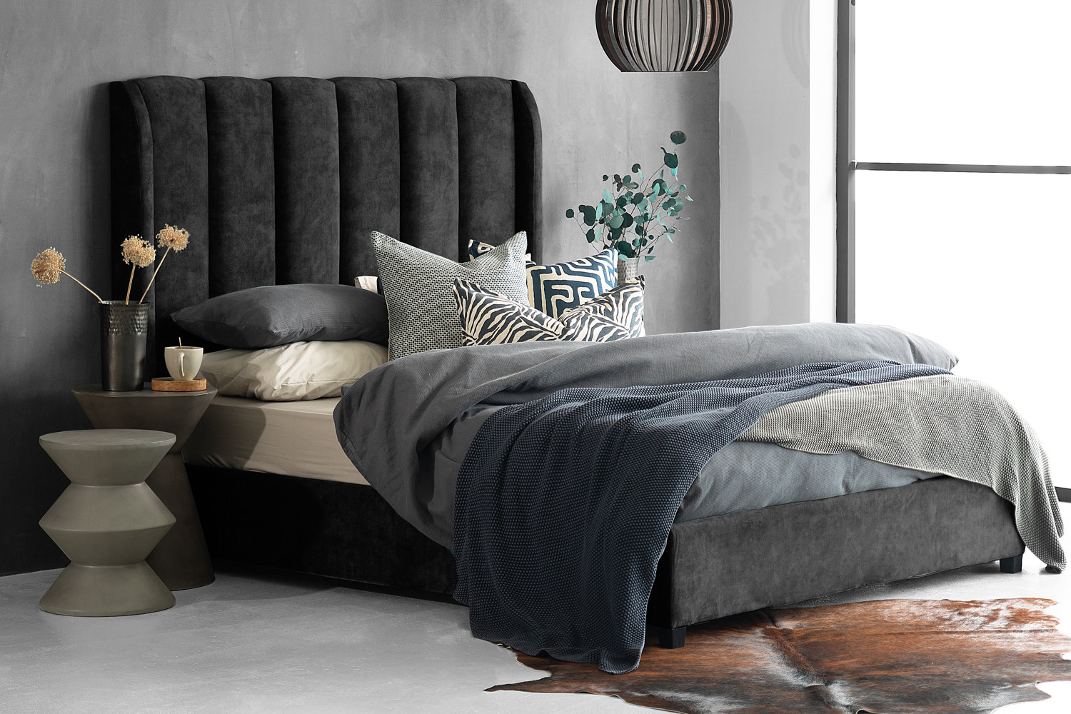 Corina Bed Collection Cielo