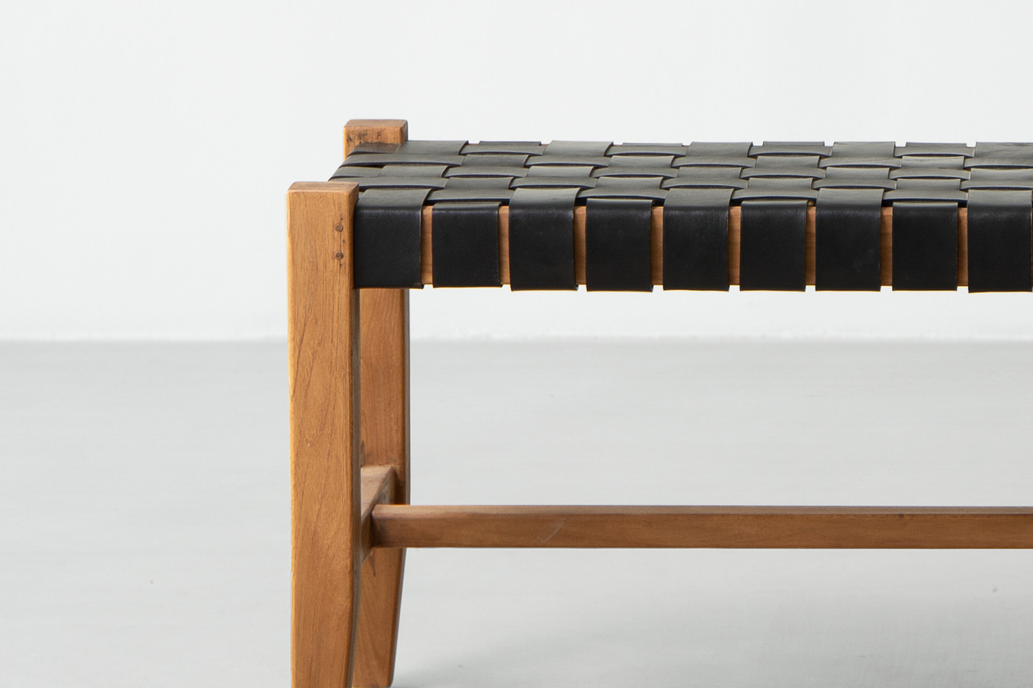 what we want STEPBENCH_HALF ウォールナット Zachary Leather Bench - Black For Sale | Cielo