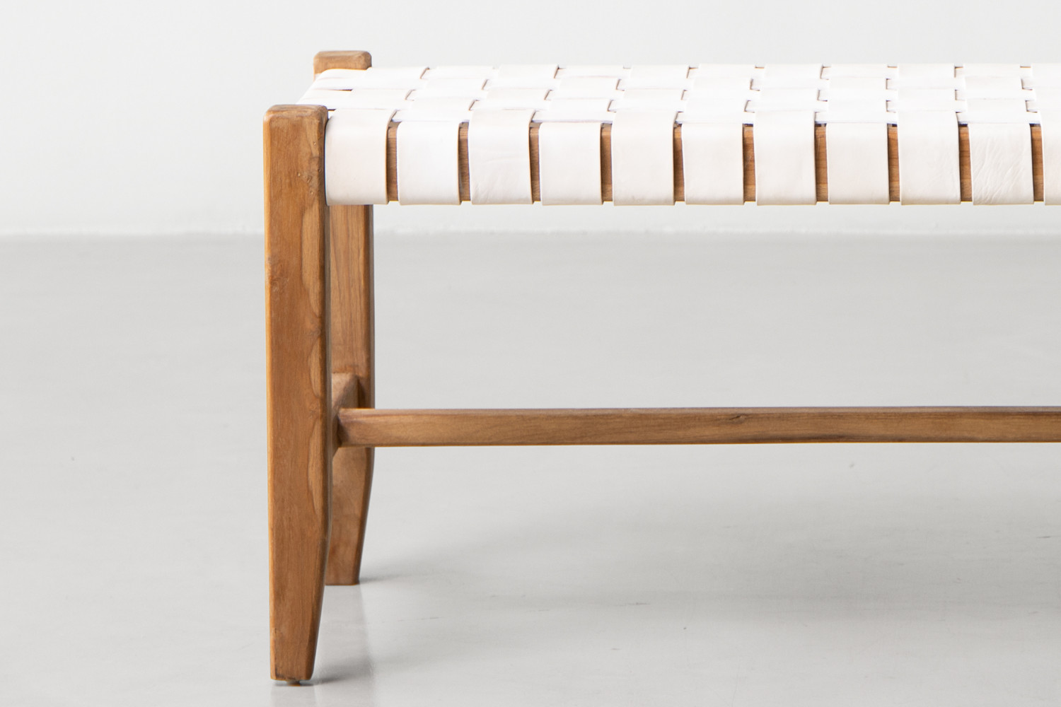 〆1/31 WHITE_WOOD_BENCH #1 zachary-bench-white.jpg