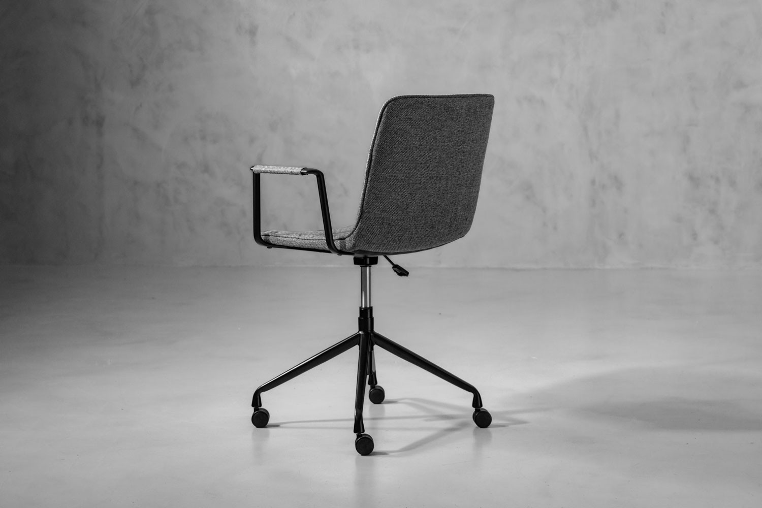 Marco Adjustable Office Chair Cielo