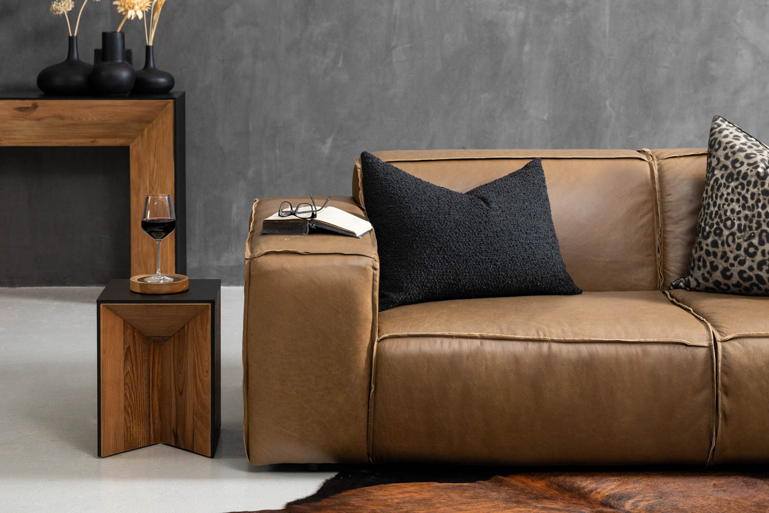 Jagger 3 Seater Leather Couch - Sahara | Cielo