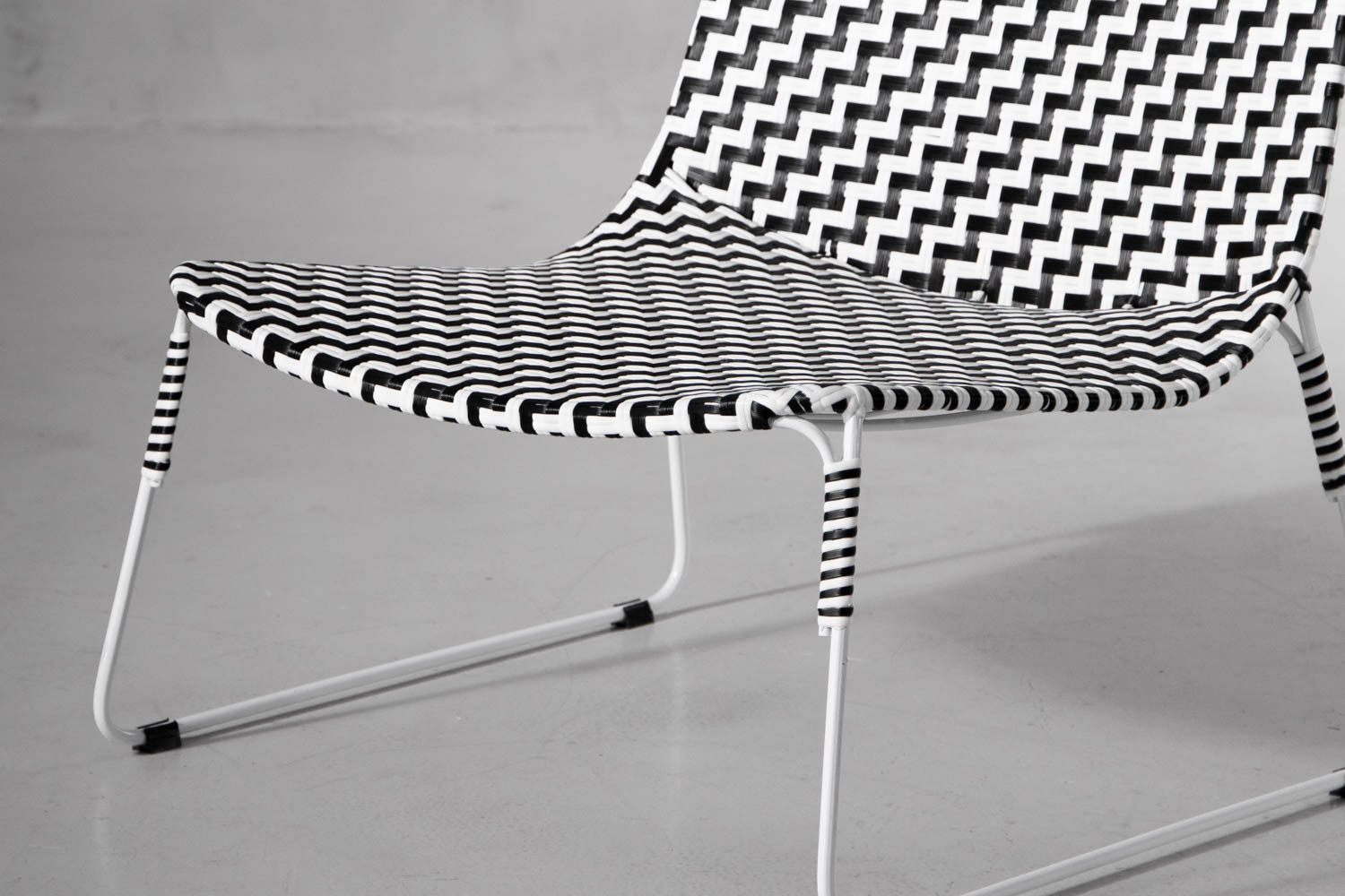 Clifton Chair - Black & White Armchairs - 3