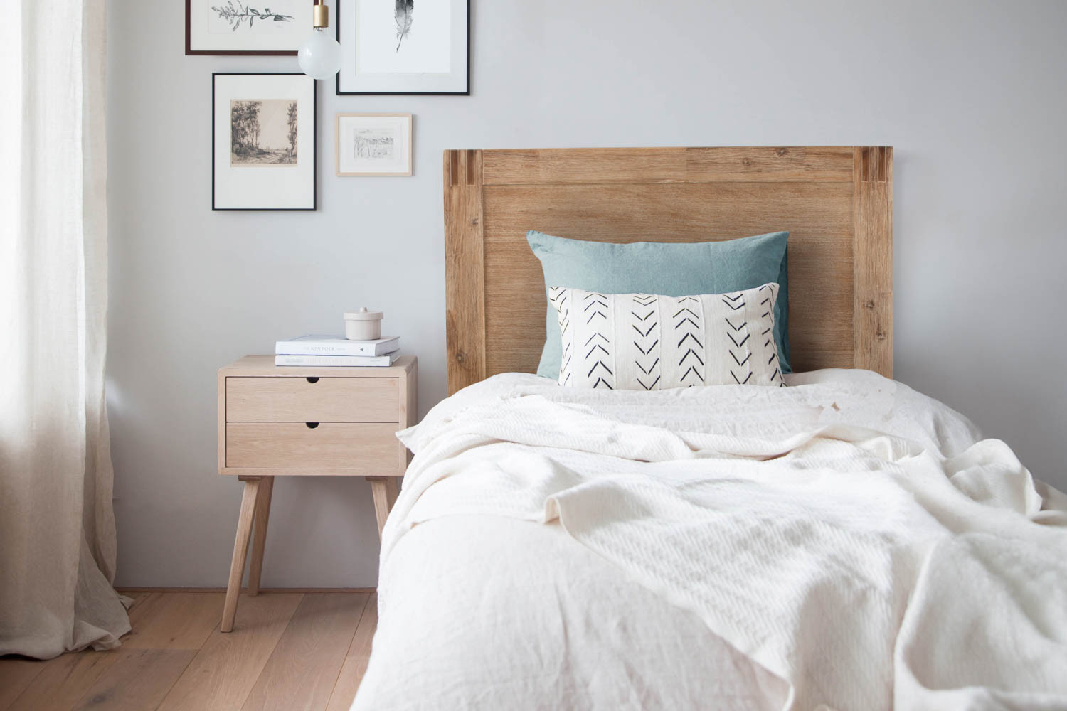 Vancouver Single Bed Cielo