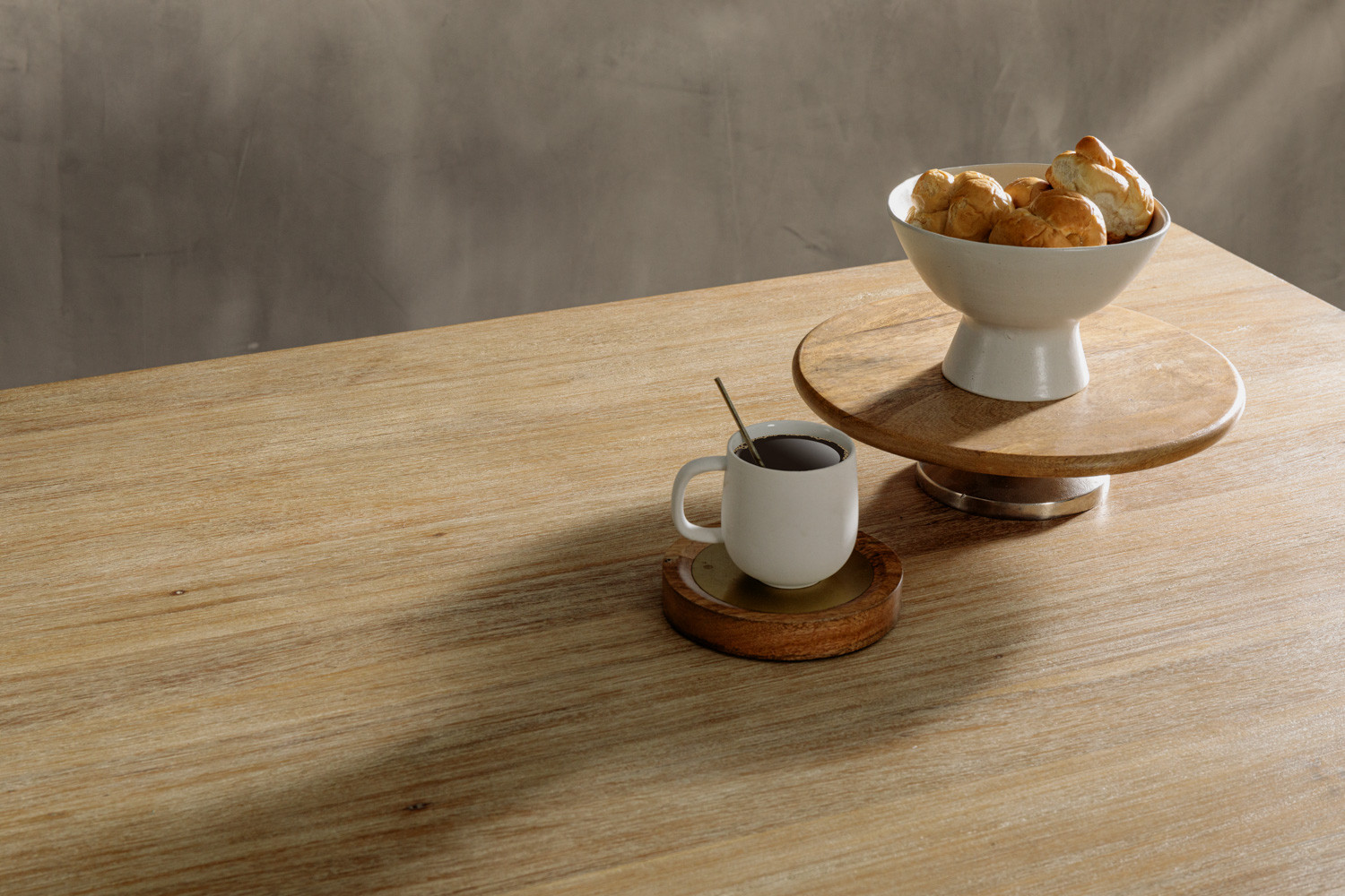 Bradford Dining Table Cielo