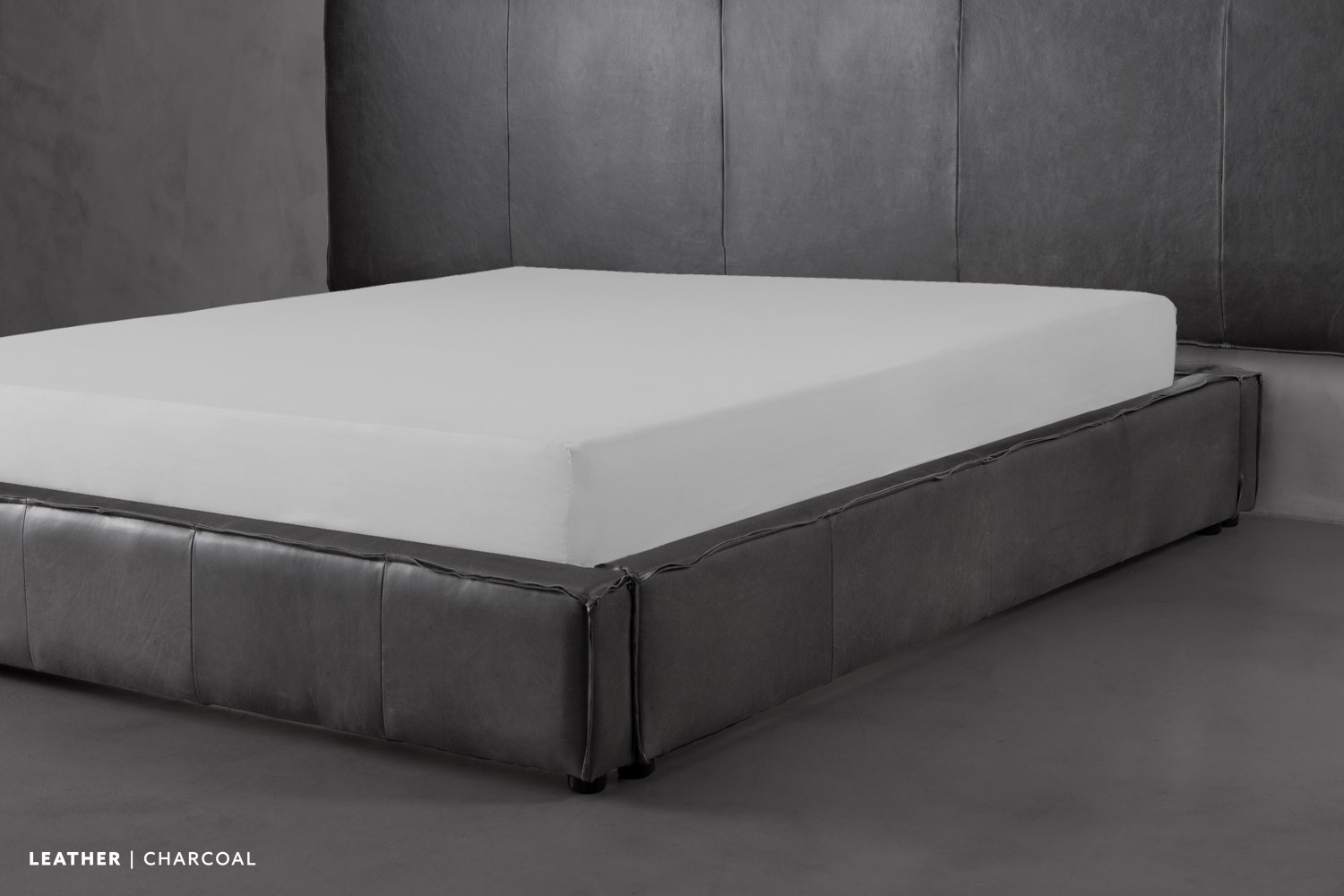 Matlock Kendrix Leather Bed - Grand Queen Charcoal | Cielo