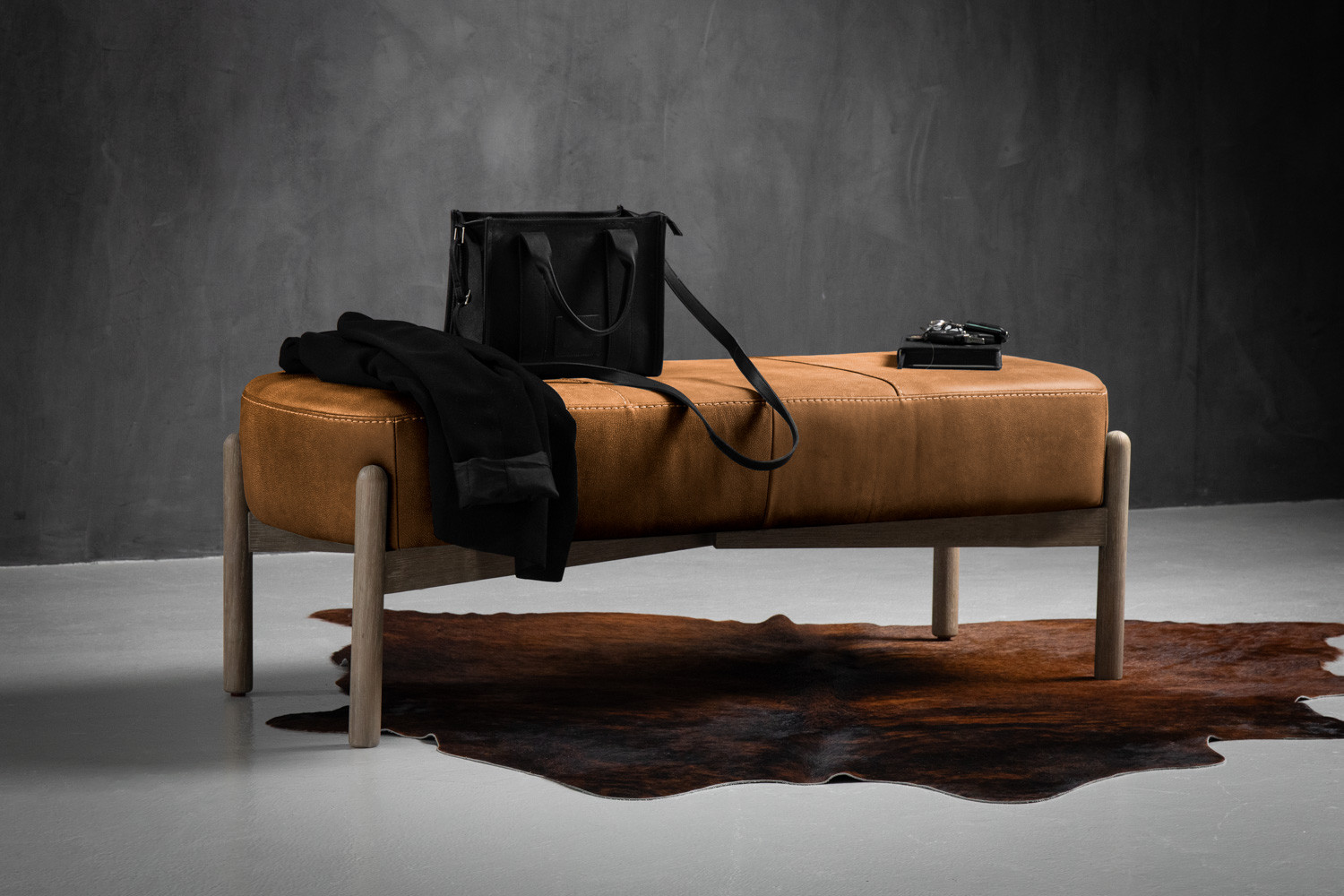 Colmar Leather Bench | Cielo