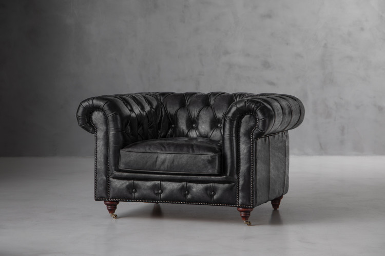 Jefferson Chesterfield Leather Armchair - Distressed Black Armchairs - 2