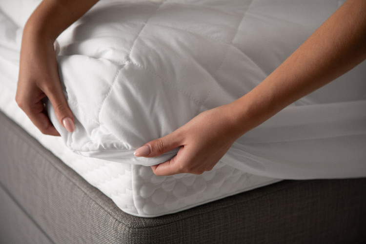 Waterproof Mattress Protector - Single Mattress Protectors - 4
