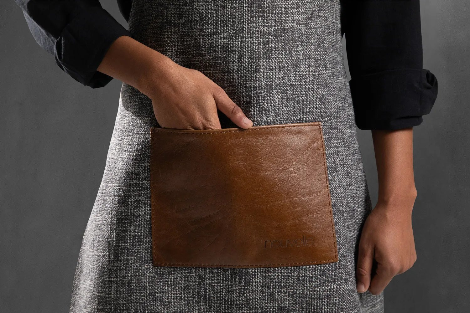 Nouvelle Apron - Granite & Brown For Sale | Cielo