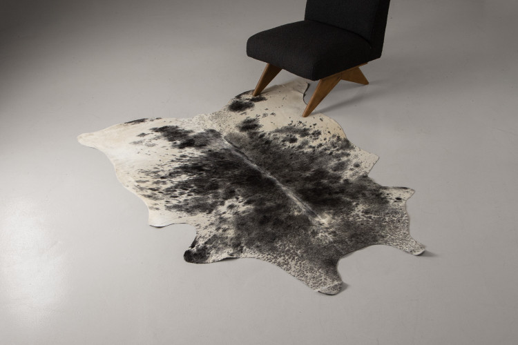 Brazilian Cow Hide - Medium Hides - 1