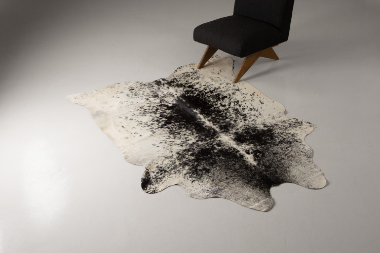Brazilian Cow Hide - Medium Hides - 1