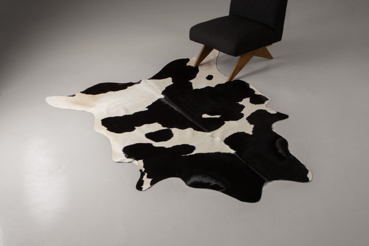 Brazilian Cow Hide - Medium Hides - 1