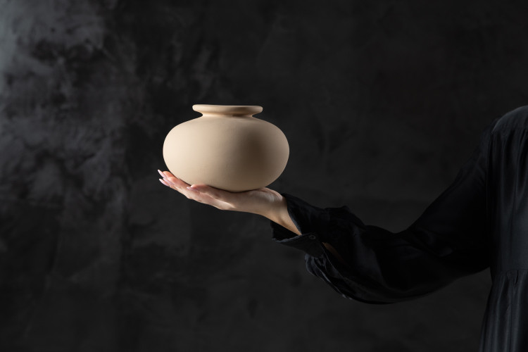Ares Vase - Ivory Vases - 1