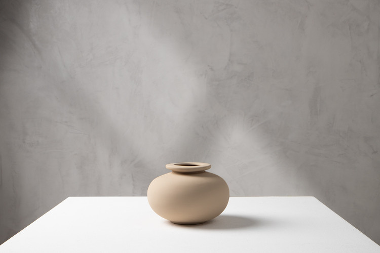 Ares Vase - Ivory Vases - 1