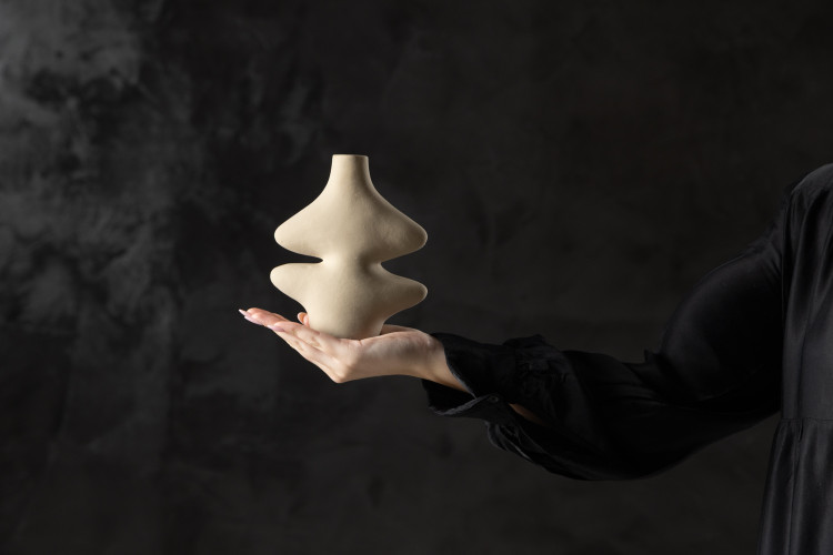 Zyra Vase - Ivory Vases - 1