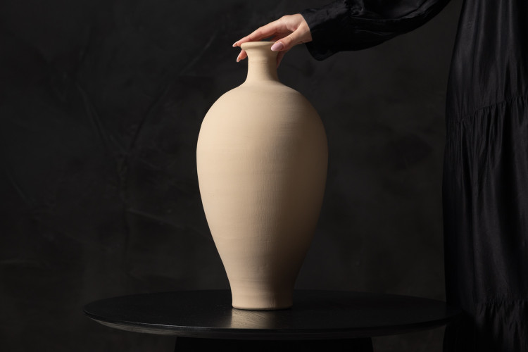 Kiran Vase - Ivory Vases - 1