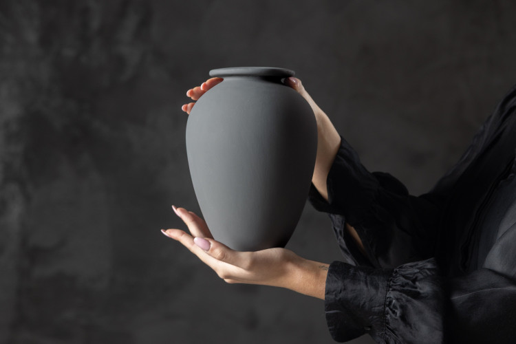Yuri Vase - Grey Vases - 1
