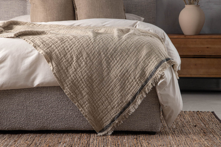 Romy Throw Throws - 1