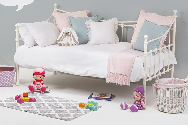 Natalia Daybed for Kids