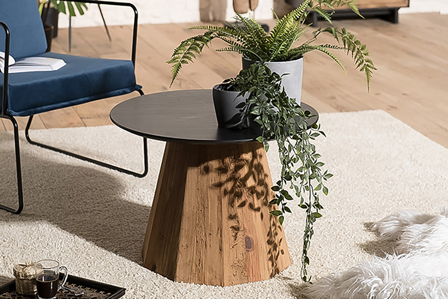 Orman Side Table For Sale | Cielo