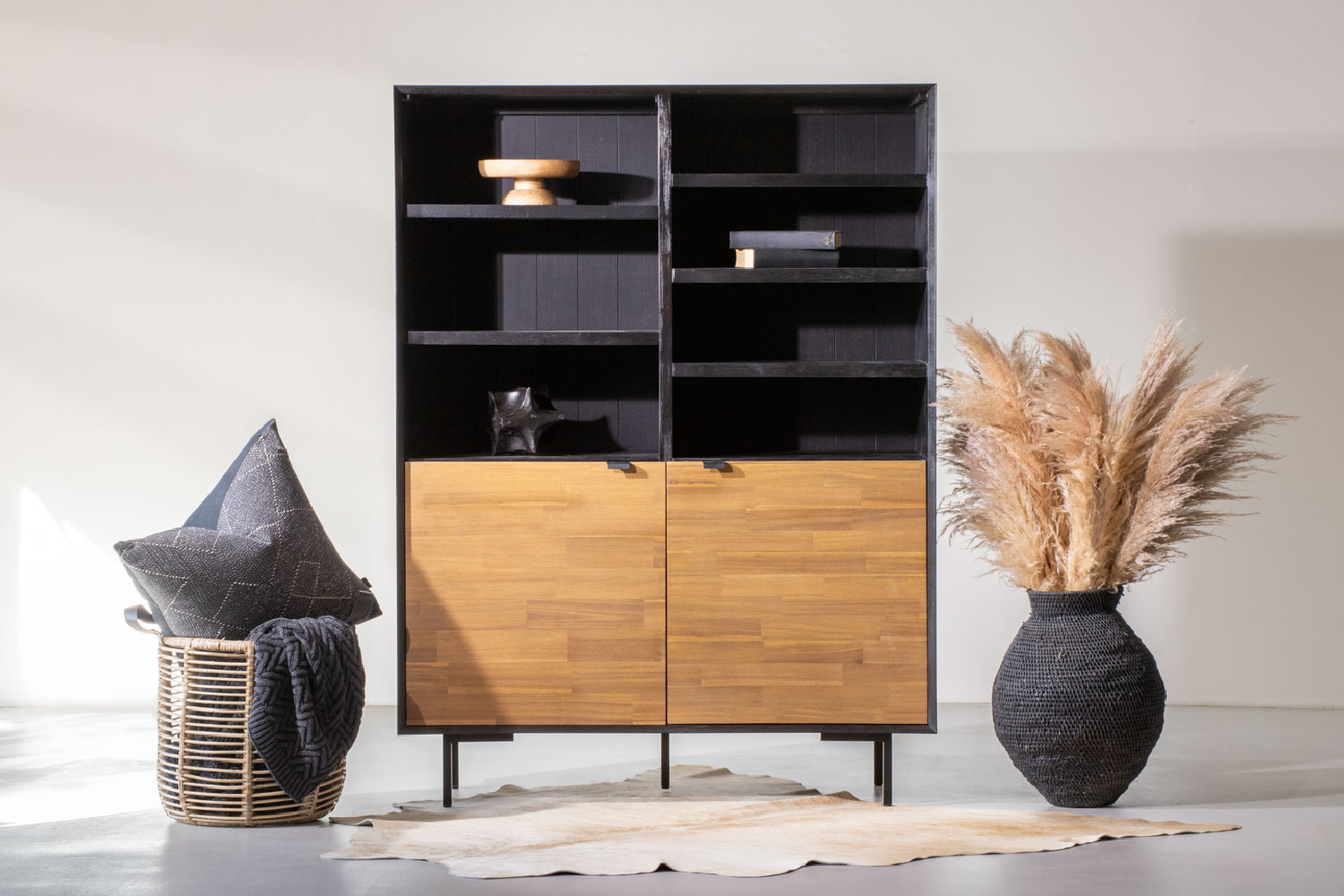 cielo_display_unit_shelves_epic_clearance_sale