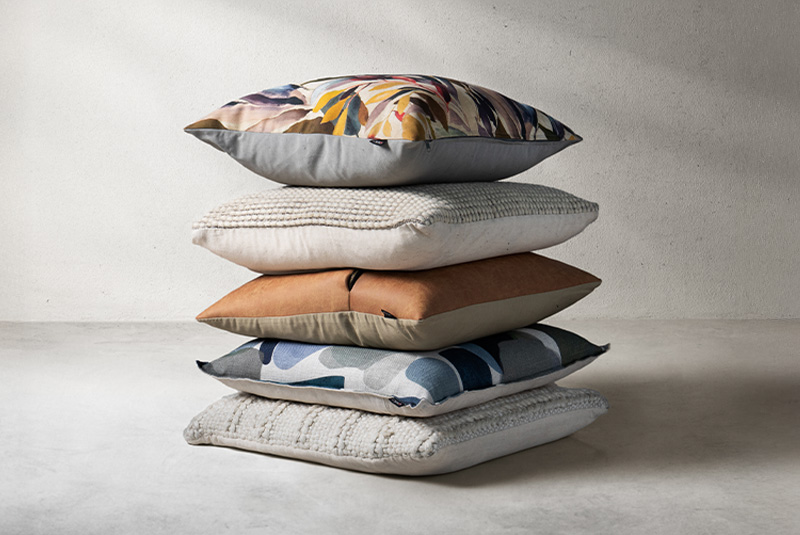 cielo_patio_scatter_cushions