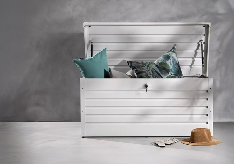 cielo_patio_storage