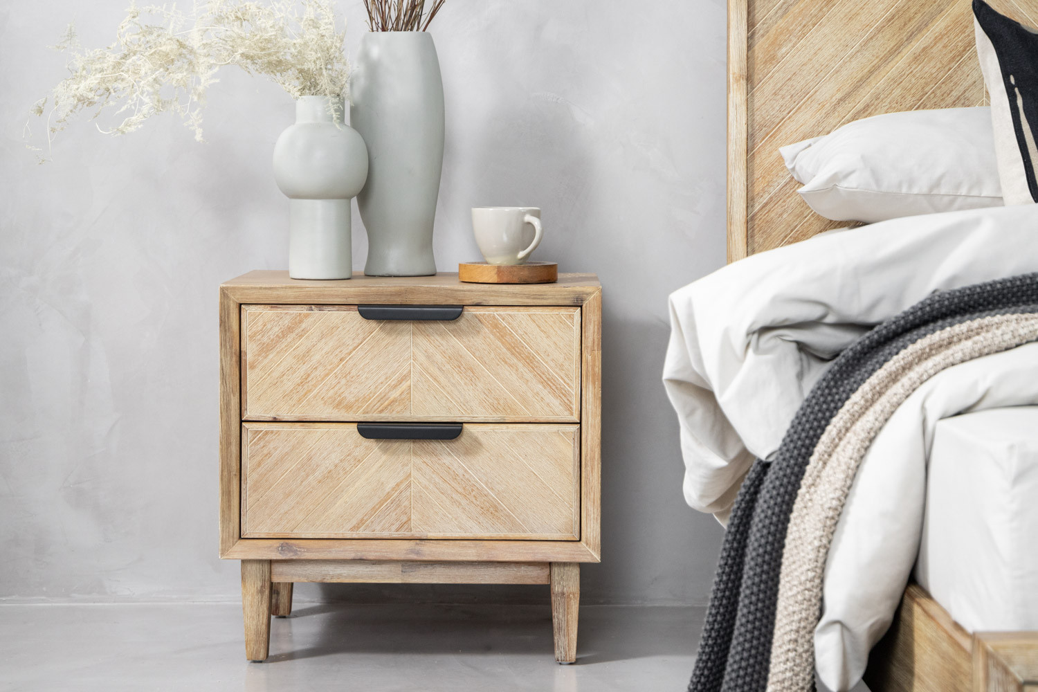 cielo_pedestals_black_friday