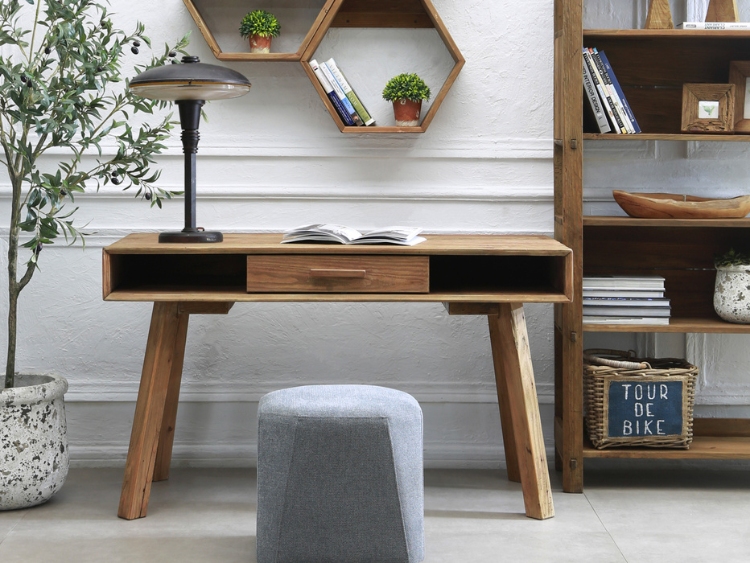 cielo_voyager_desk