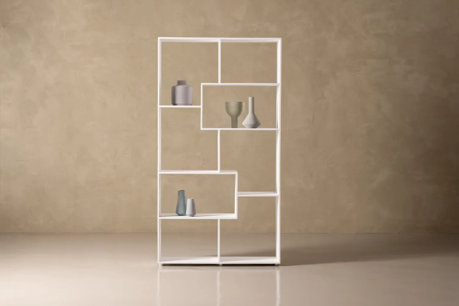 cielo_bergino_display_shelf