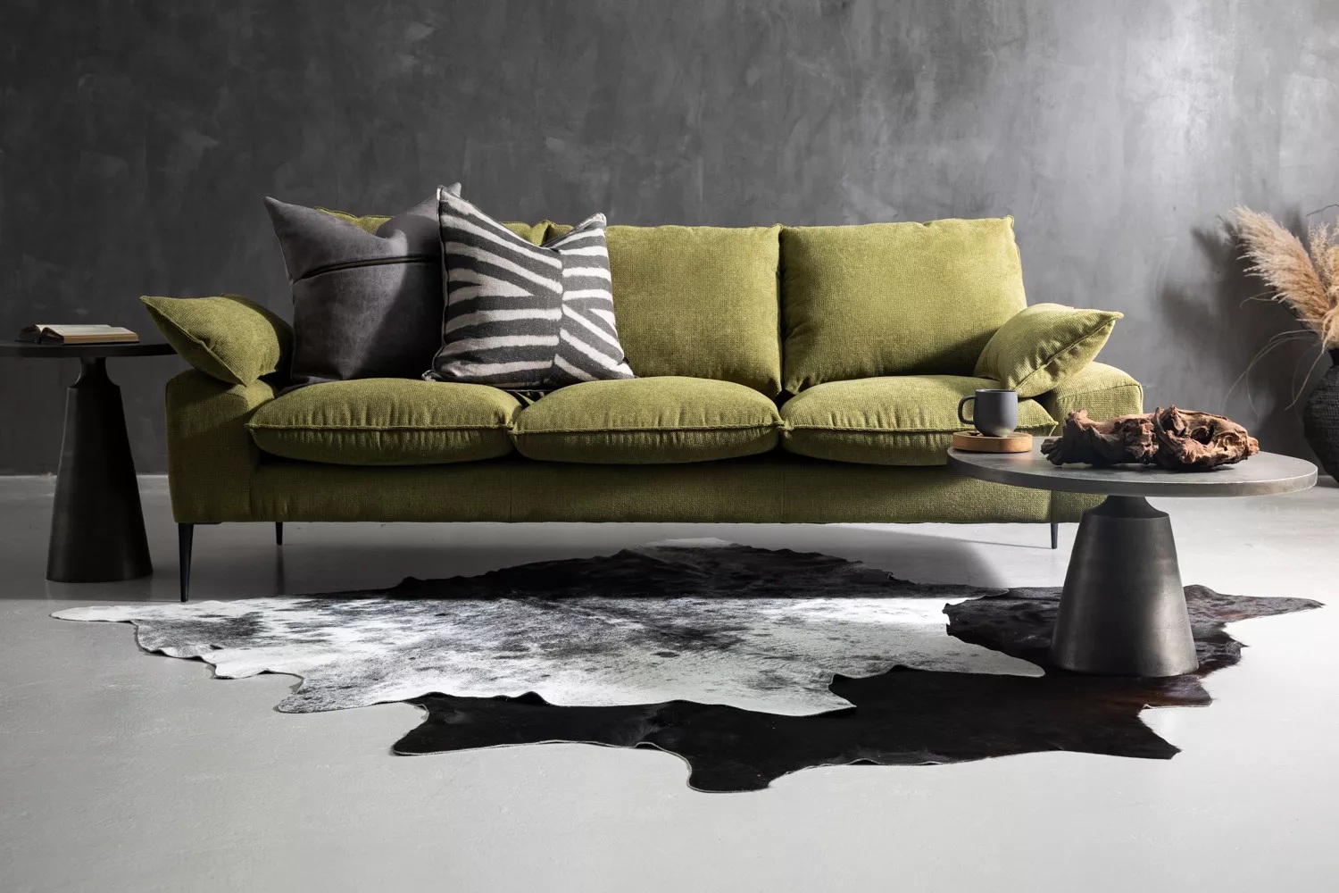 cielo_clapton_3_seater_couch