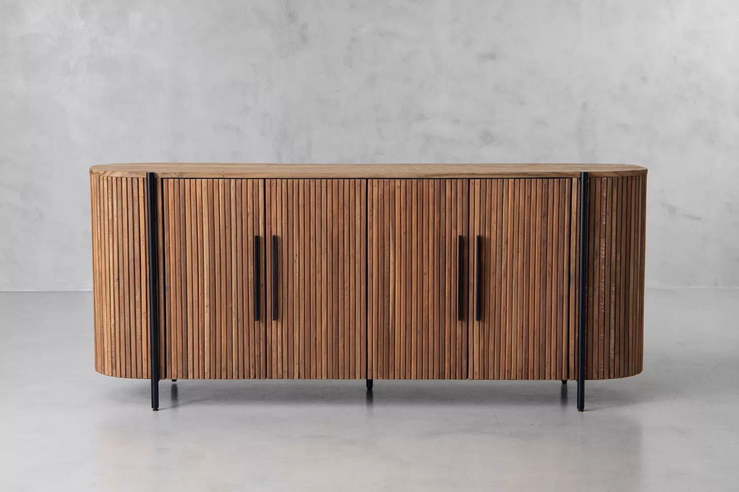 cielo_bentry_sideboard