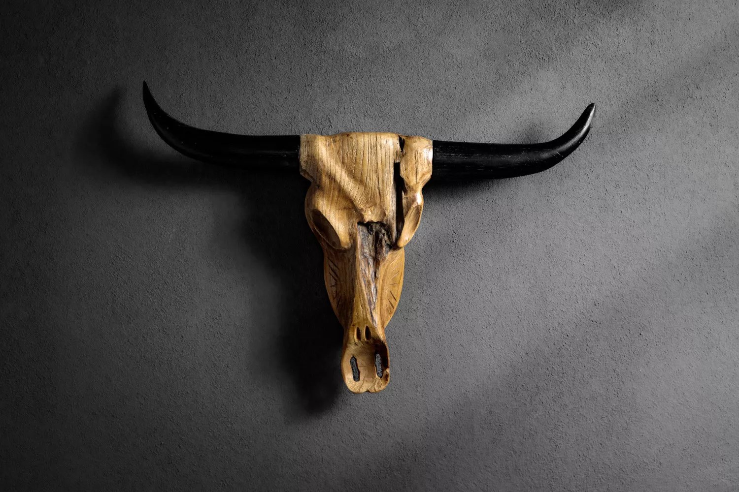 cielo_brangus_wooden_sculpture
