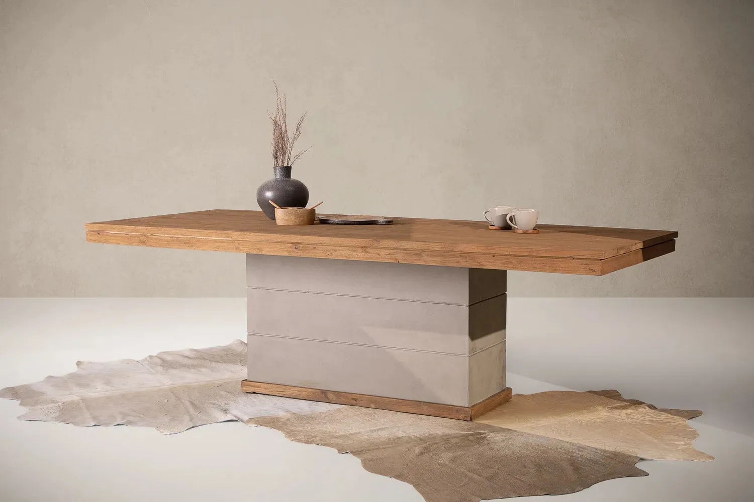cielo_valeo_dining_table