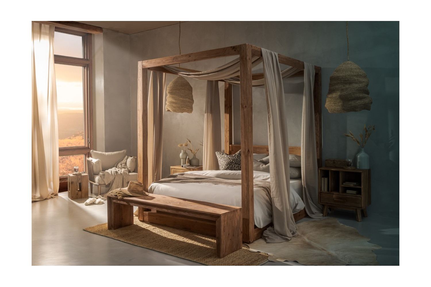 cielo_asgard_4_poster_bed_queen