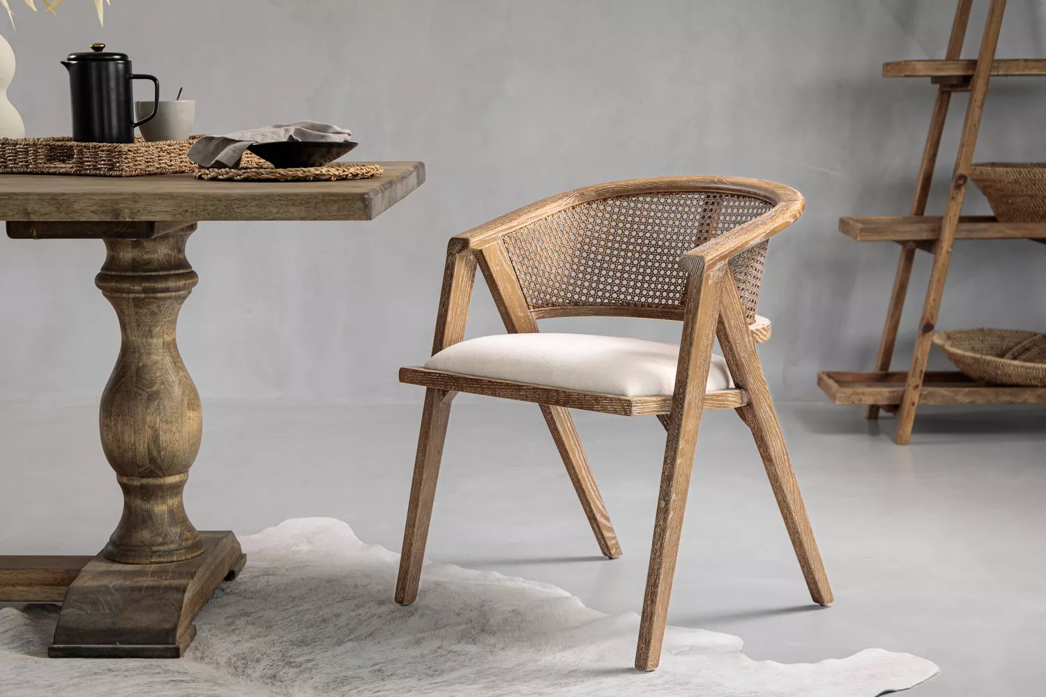 cielo_orleans_dining_chair