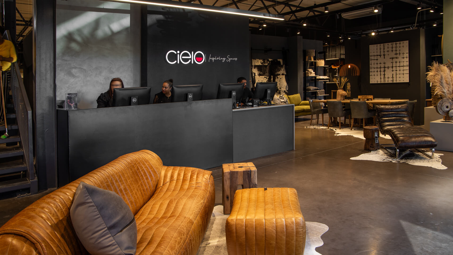 cielo_walmer_showroom_living