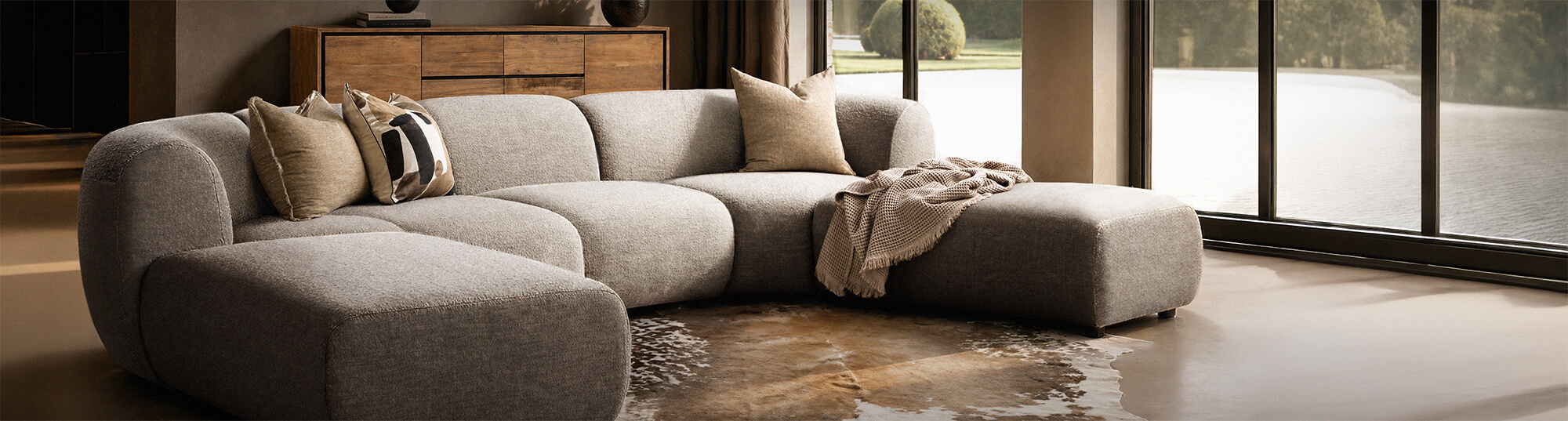 cielo_wentworth_grand_modular_couch