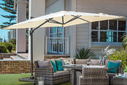 Patio Umbrellas vs Shade Sails: Which Shade Option is for Your Patio?